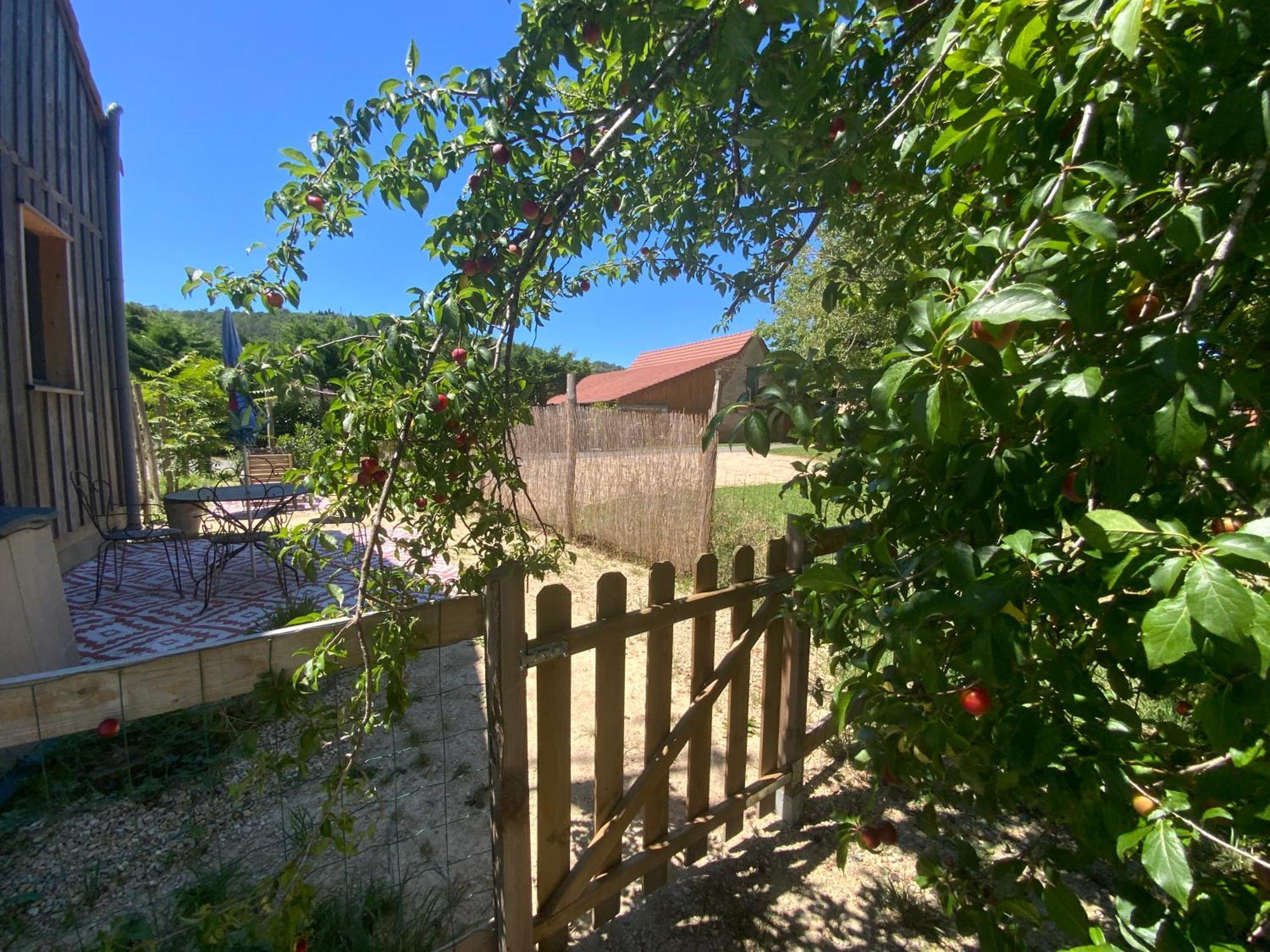 Gite Wildflower Lane Valojoulx Zewnętrze zdjęcie