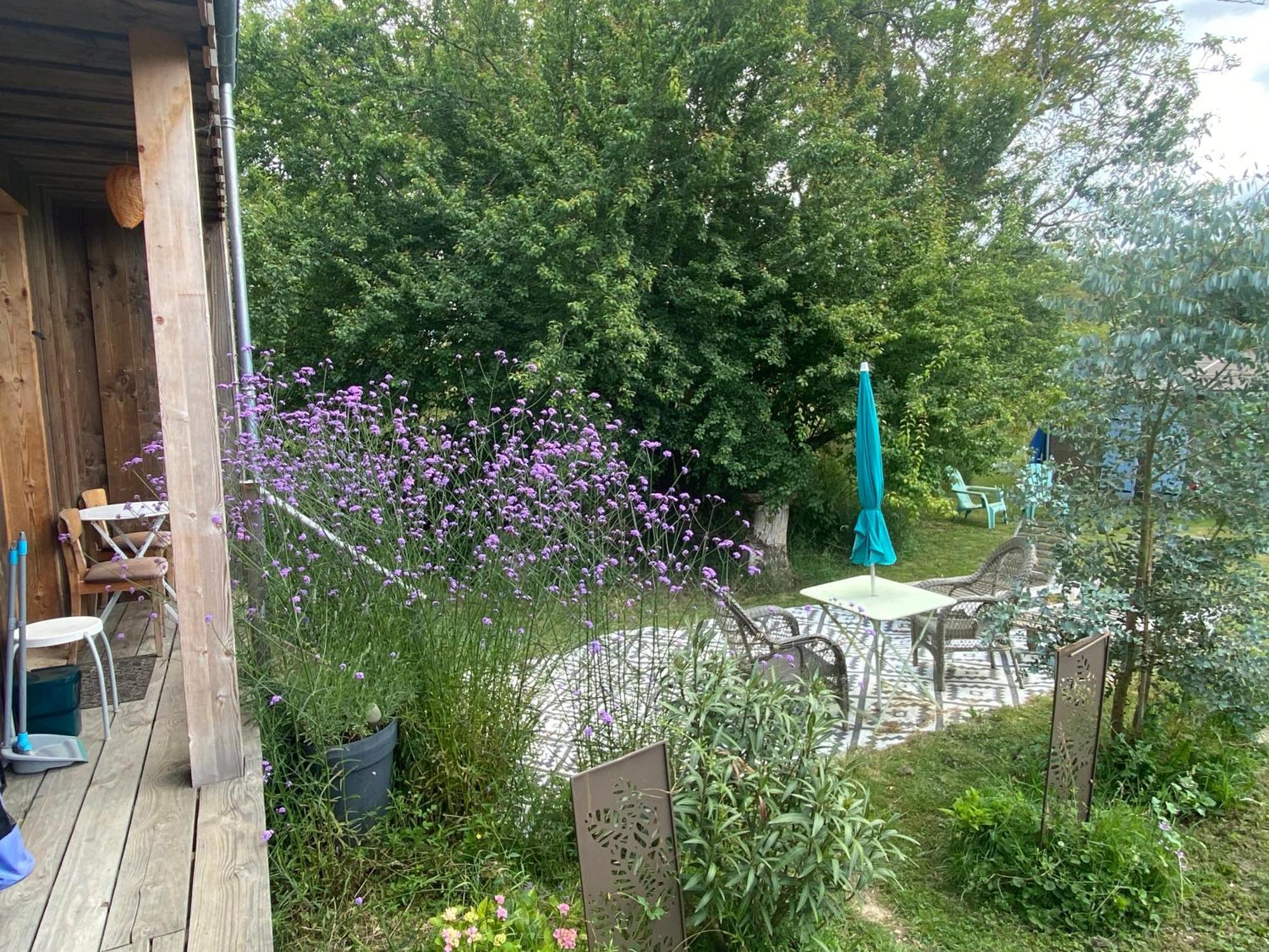 Gite Wildflower Lane Valojoulx Zewnętrze zdjęcie